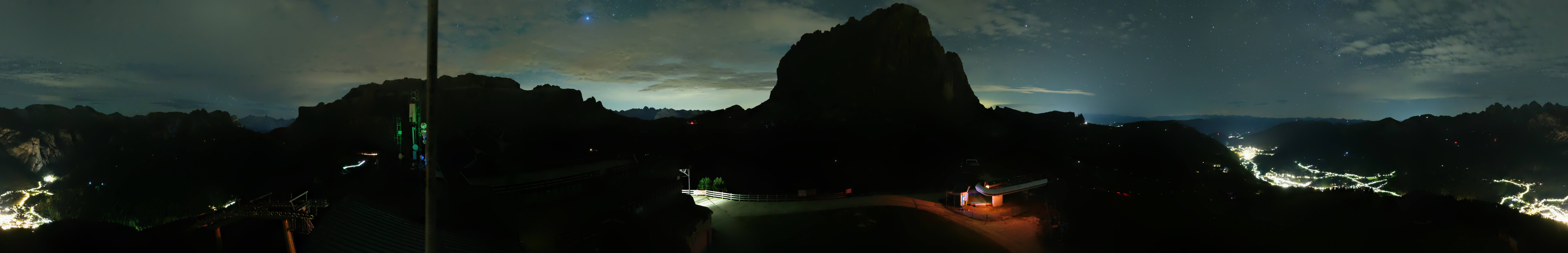 Archiv Foto Webcam Gröden: Ausblick Ciampinoi