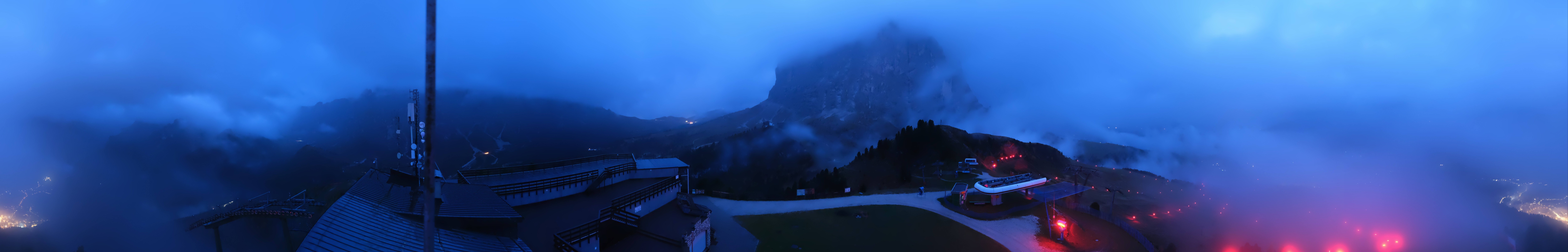 Archived image Webcam Val Gardena - View Ciampinoi top station