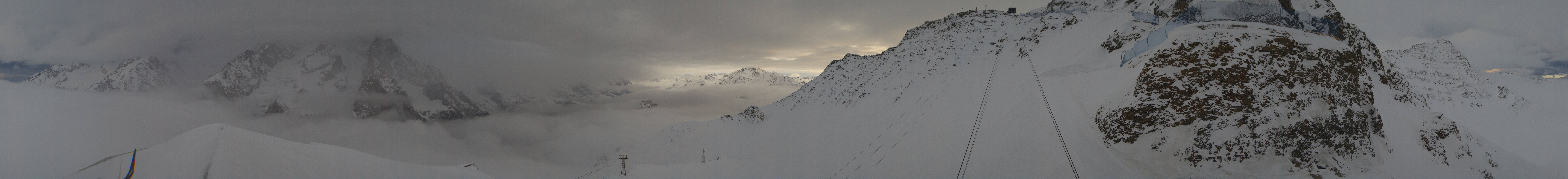 Archiv Foto Webcam ARP Aussichtsplattform Courmayeur