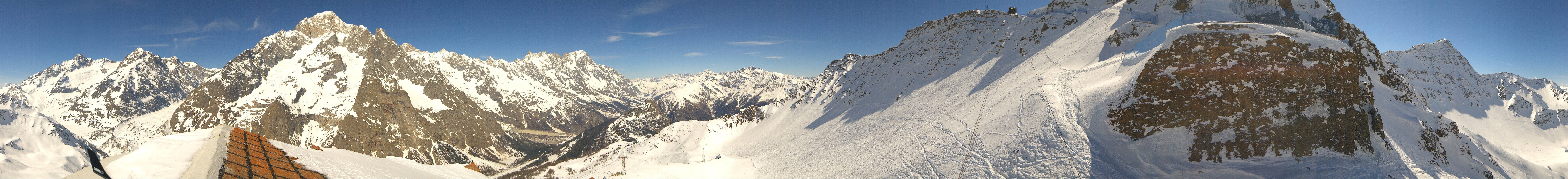 Archiv Foto Webcam ARP Aussichtsplattform Courmayeur