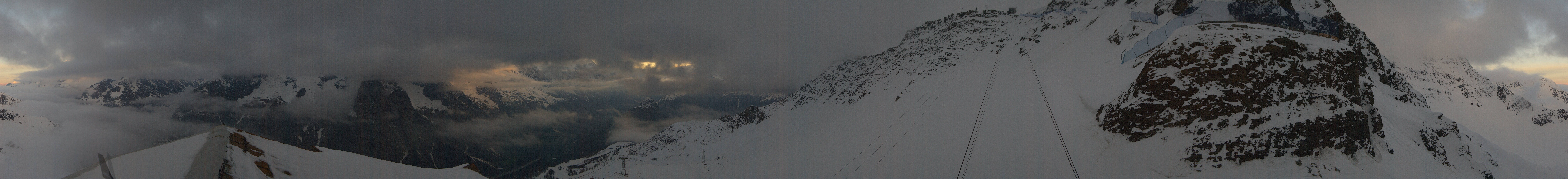 Archiv Foto Webcam ARP Aussichtsplattform Courmayeur