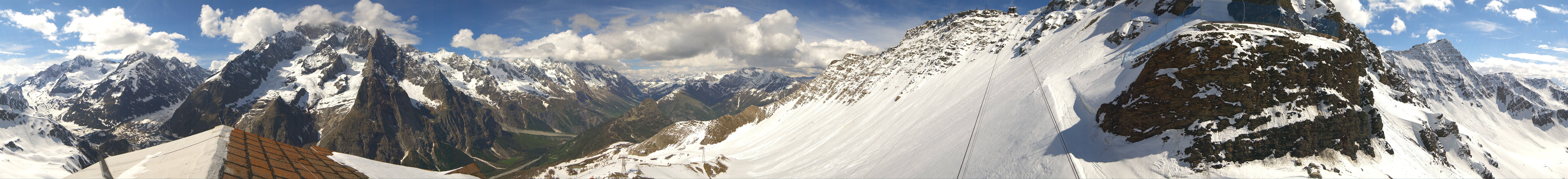 Archiv Foto Webcam ARP Aussichtsplattform Courmayeur