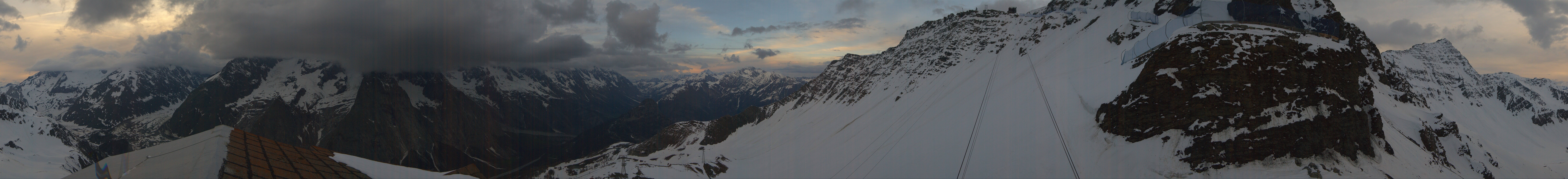Archiv Foto Webcam ARP Aussichtsplattform Courmayeur