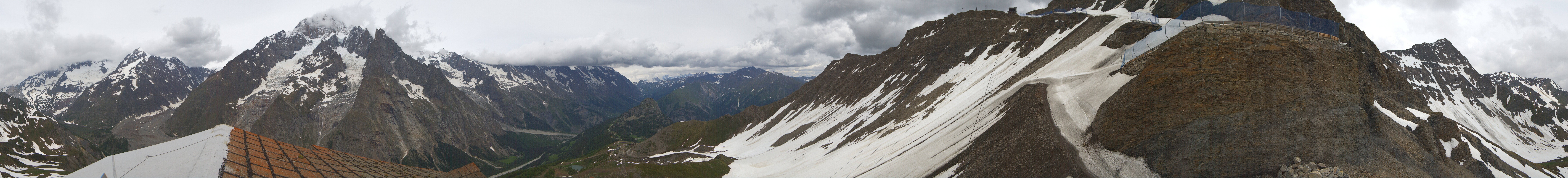 Archiv Foto Webcam ARP Aussichtsplattform Courmayeur