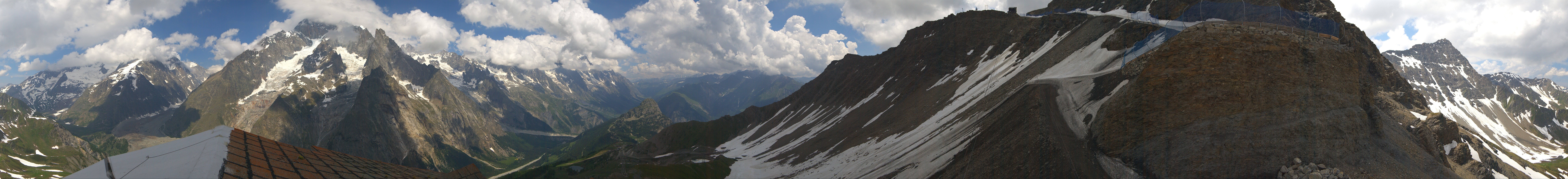 Archiv Foto Webcam ARP Aussichtsplattform Courmayeur
