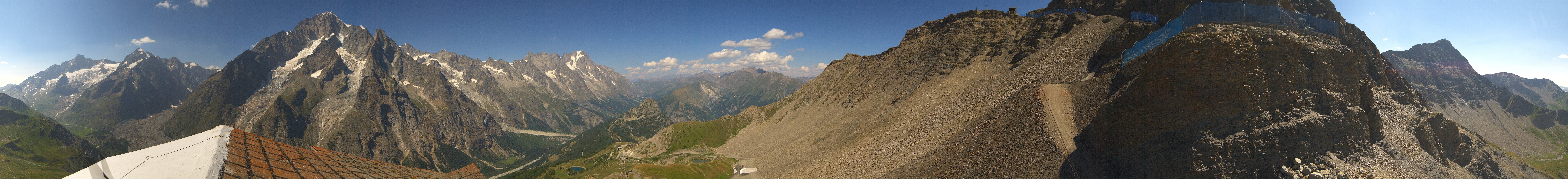 Archiv Foto Webcam ARP Aussichtsplattform Courmayeur
