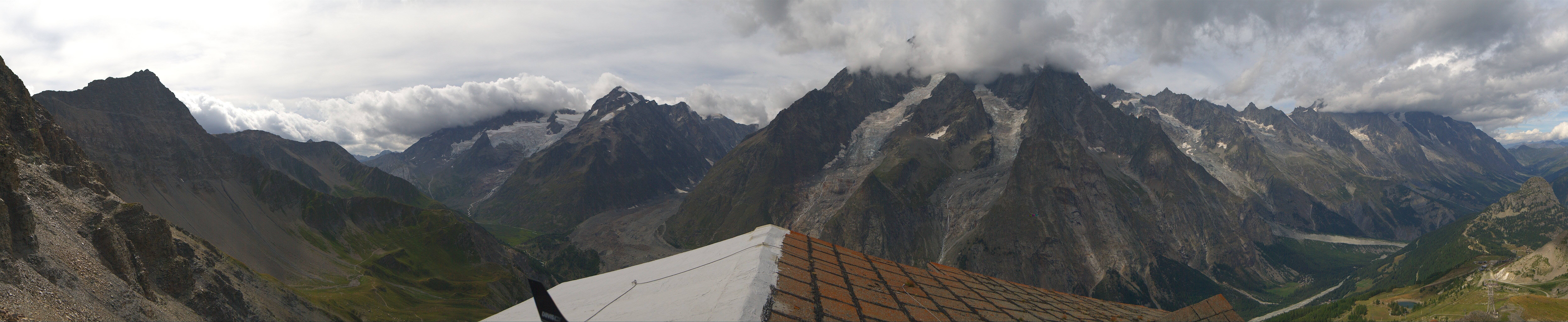 Archiv Foto Webcam ARP Aussichtsplattform Courmayeur