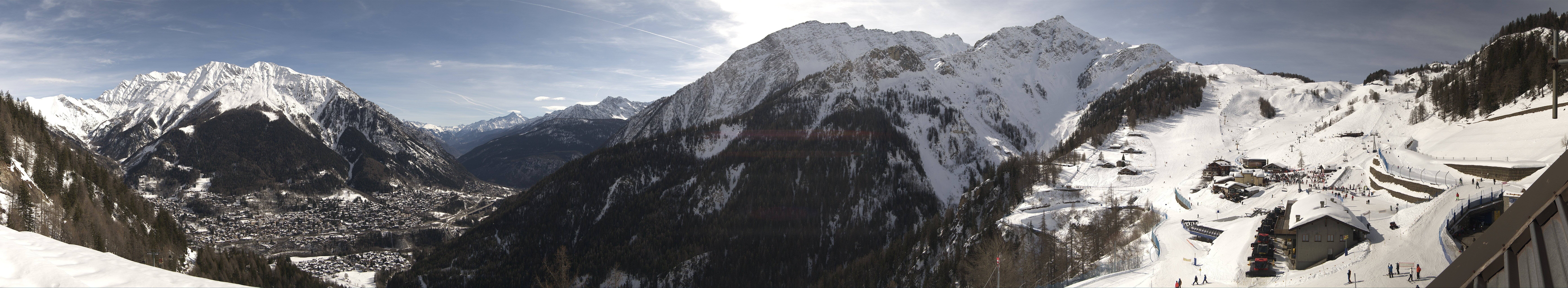 Archiv Foto Webcam Checrouit Panoramablick, Courmayeur