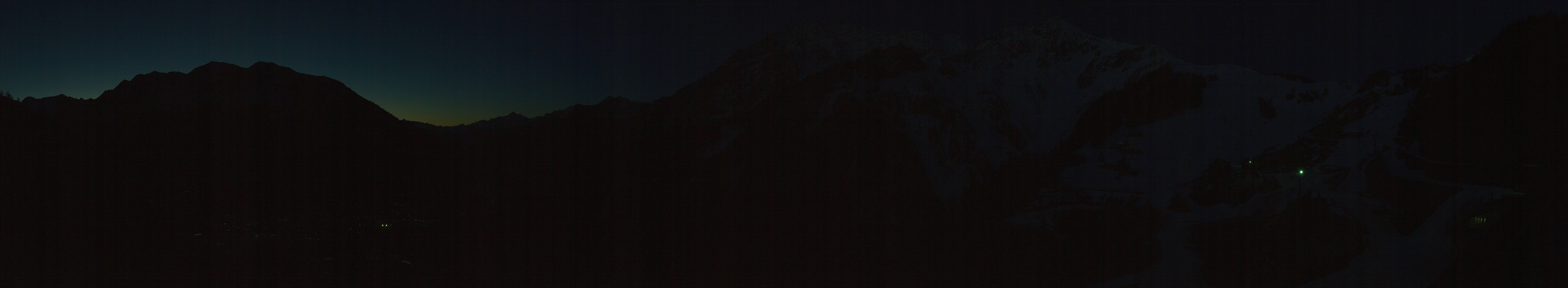 Archiv Foto Webcam Checrouit Panoramablick, Courmayeur