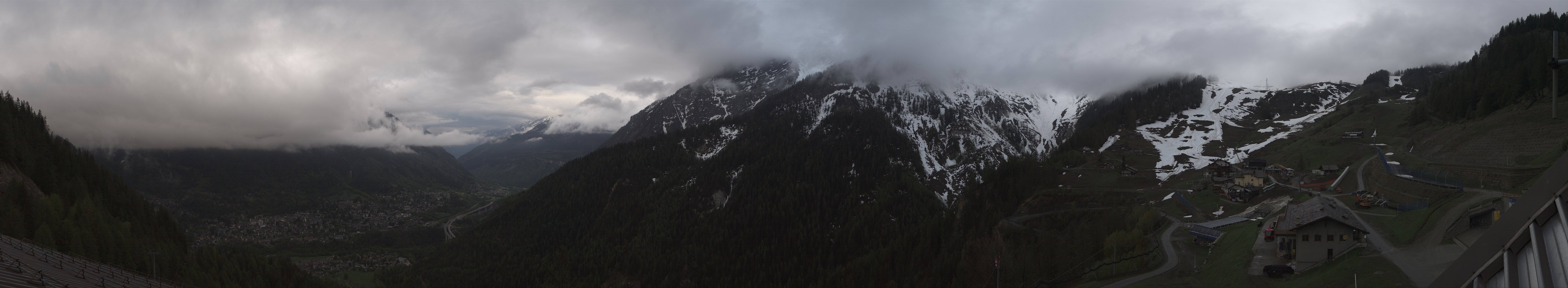 Archiv Foto Webcam Checrouit Panoramablick, Courmayeur