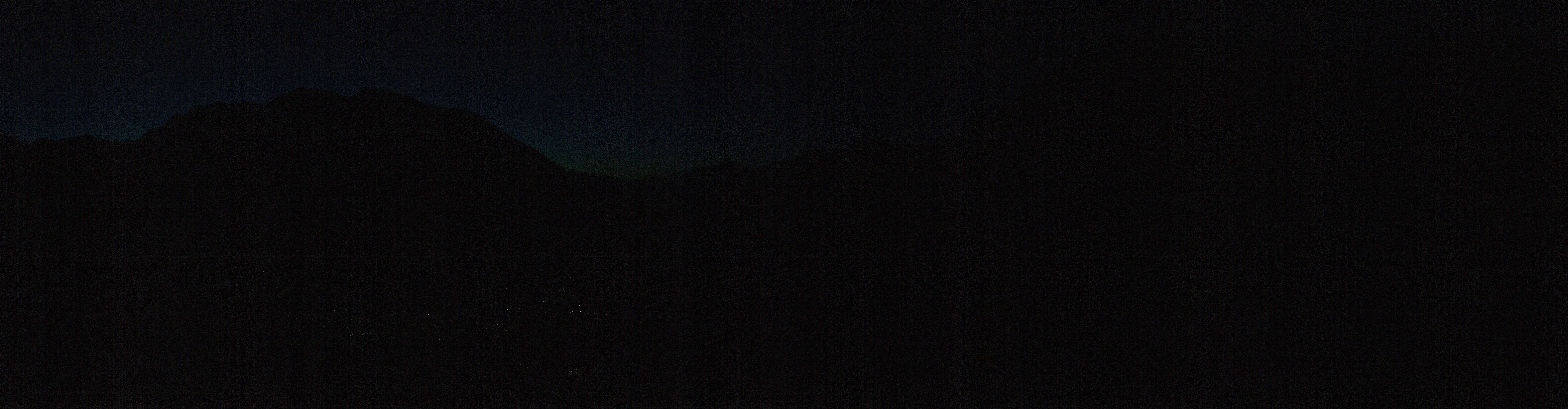 Archiv Foto Webcam Checrouit Panoramablick, Courmayeur