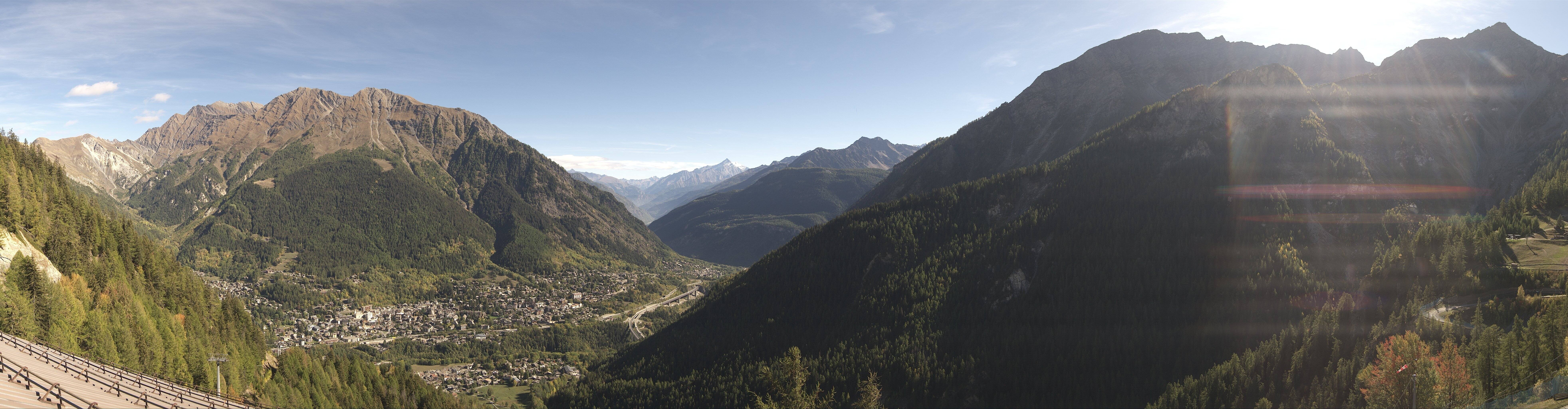 Archiv Foto Webcam Checrouit Panoramablick, Courmayeur