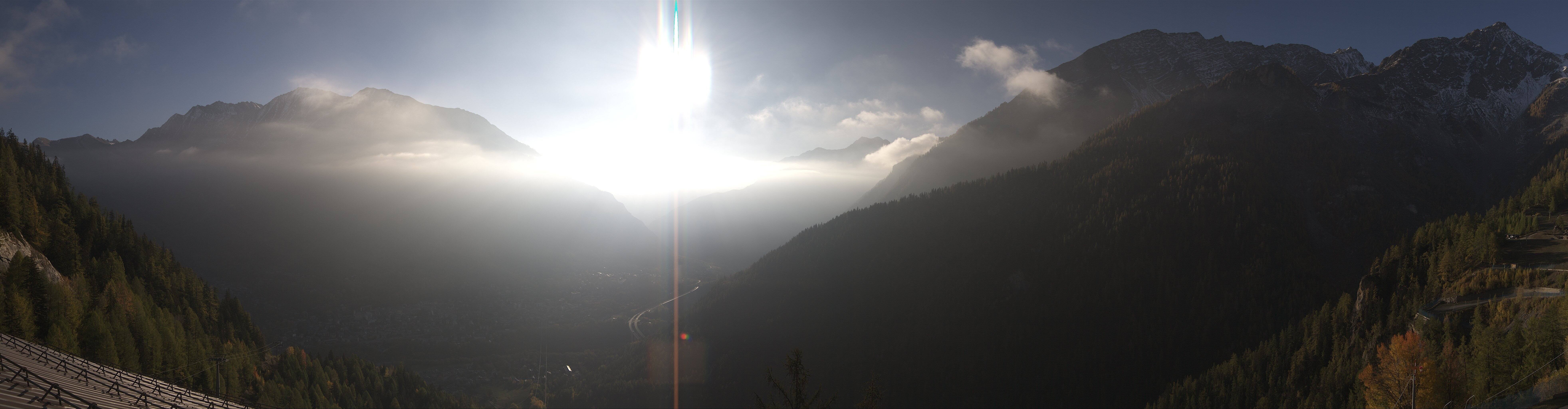 Archiv Foto Webcam Checrouit Panoramablick, Courmayeur