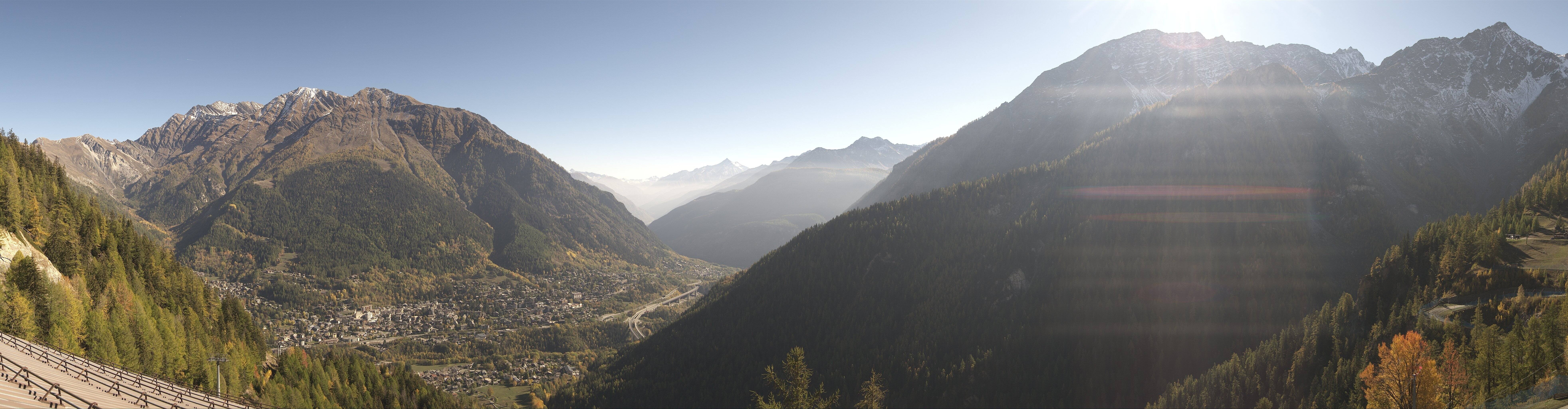 Archiv Foto Webcam Checrouit Panoramablick, Courmayeur
