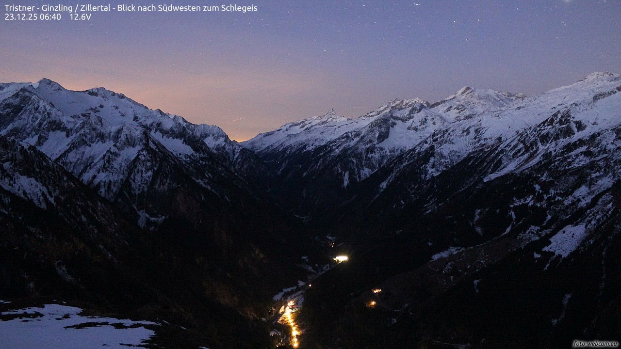 Archiv Foto Webcam Tristner/ Zillertal - Blick zum Grinberg