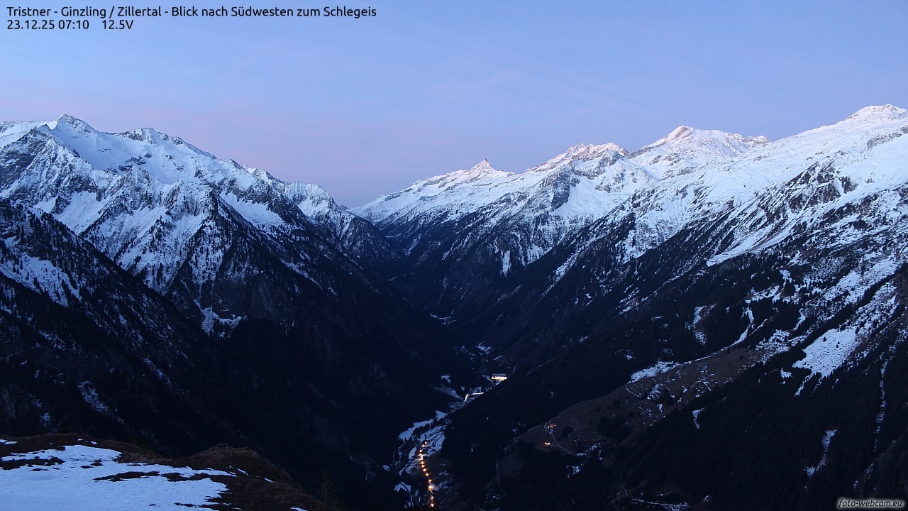 Archiv Foto Webcam Tristner/ Zillertal - Blick zum Grinberg