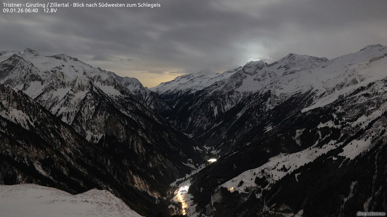 Archiv Foto Webcam Tristner/ Zillertal - Blick zum Grinberg