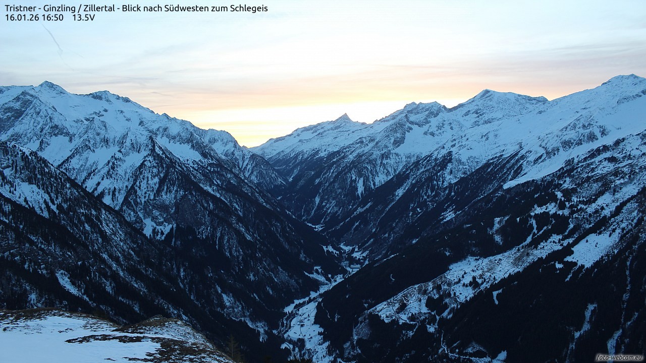 Archiv Foto Webcam Tristner/ Zillertal - Blick zum Grinberg