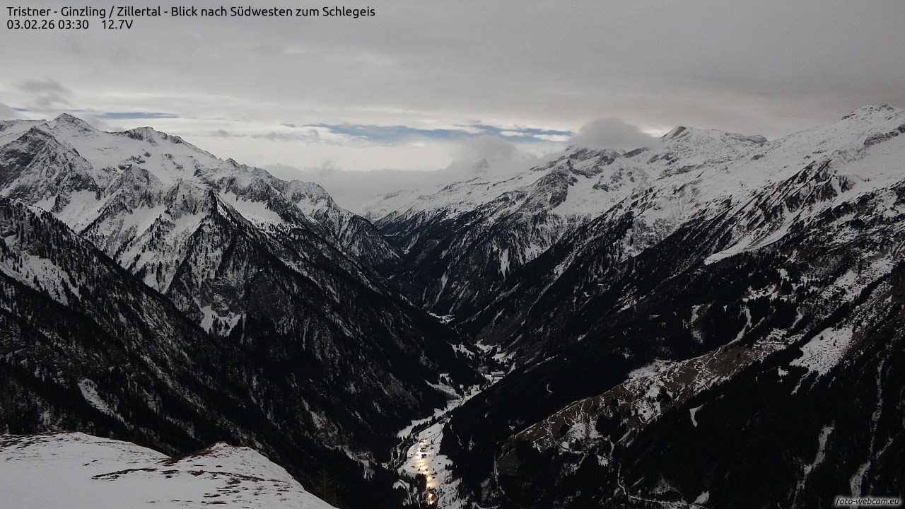 Archiv Foto Webcam Tristner/ Zillertal - Blick zum Grinberg