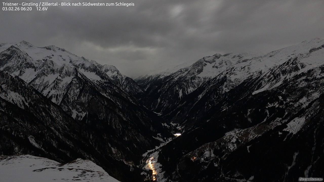 Archiv Foto Webcam Tristner/ Zillertal - Blick zum Grinberg