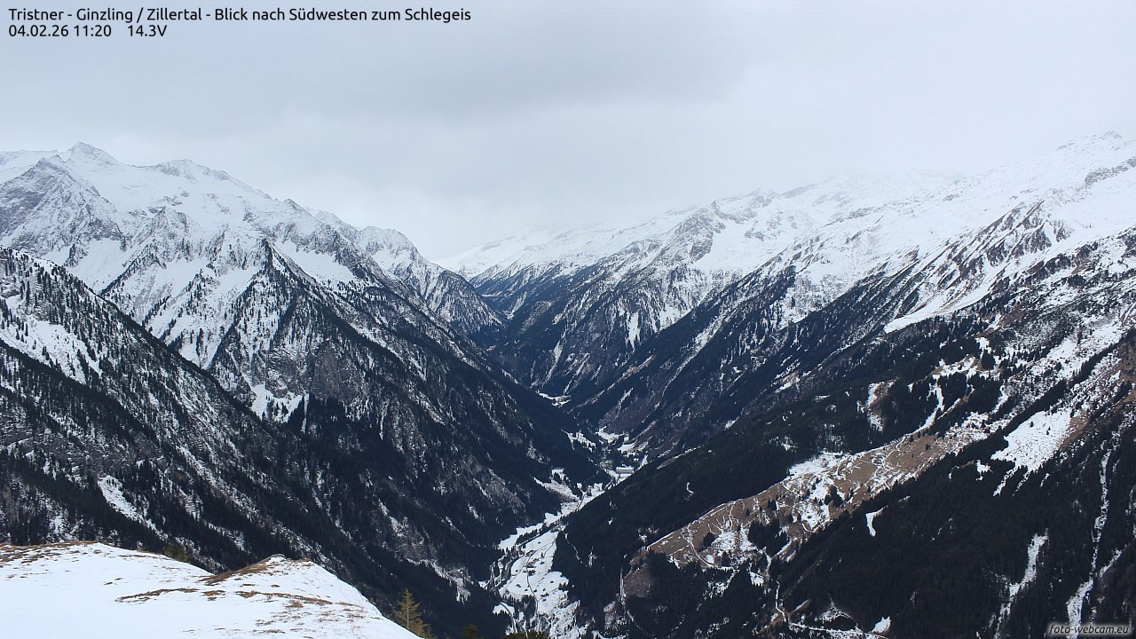 Archiv Foto Webcam Tristner/ Zillertal - Blick zum Grinberg