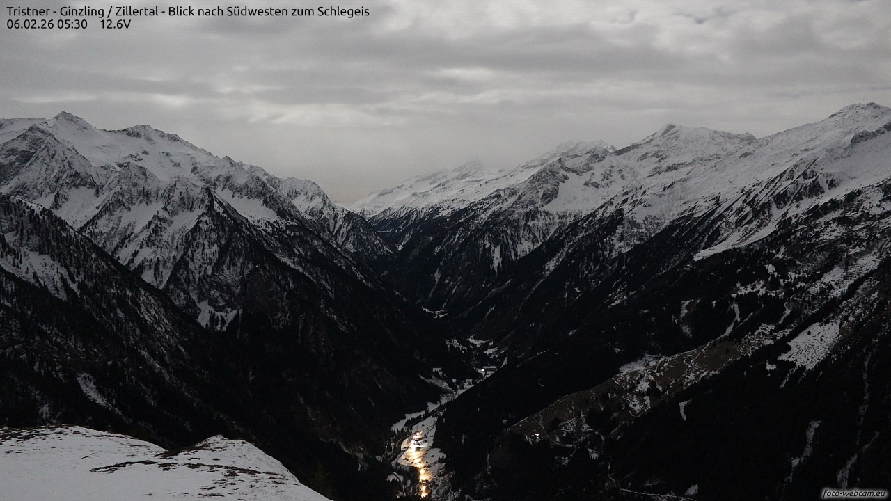 Archiv Foto Webcam Tristner/ Zillertal - Blick zum Grinberg