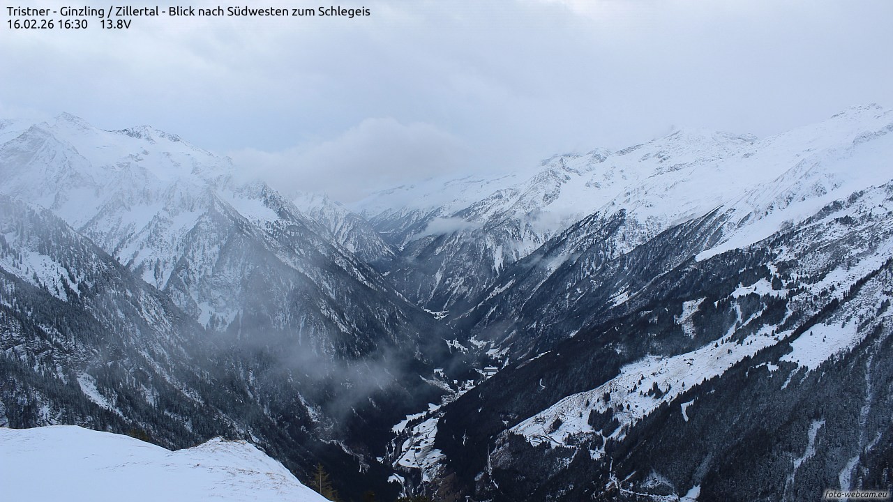 Archiv Foto Webcam Tristner/ Zillertal - Blick zum Grinberg