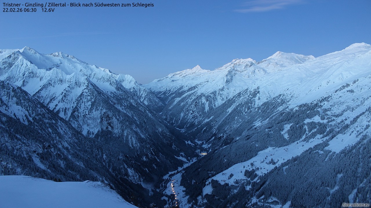Archiv Foto Webcam Tristner/ Zillertal - Blick zum Grinberg