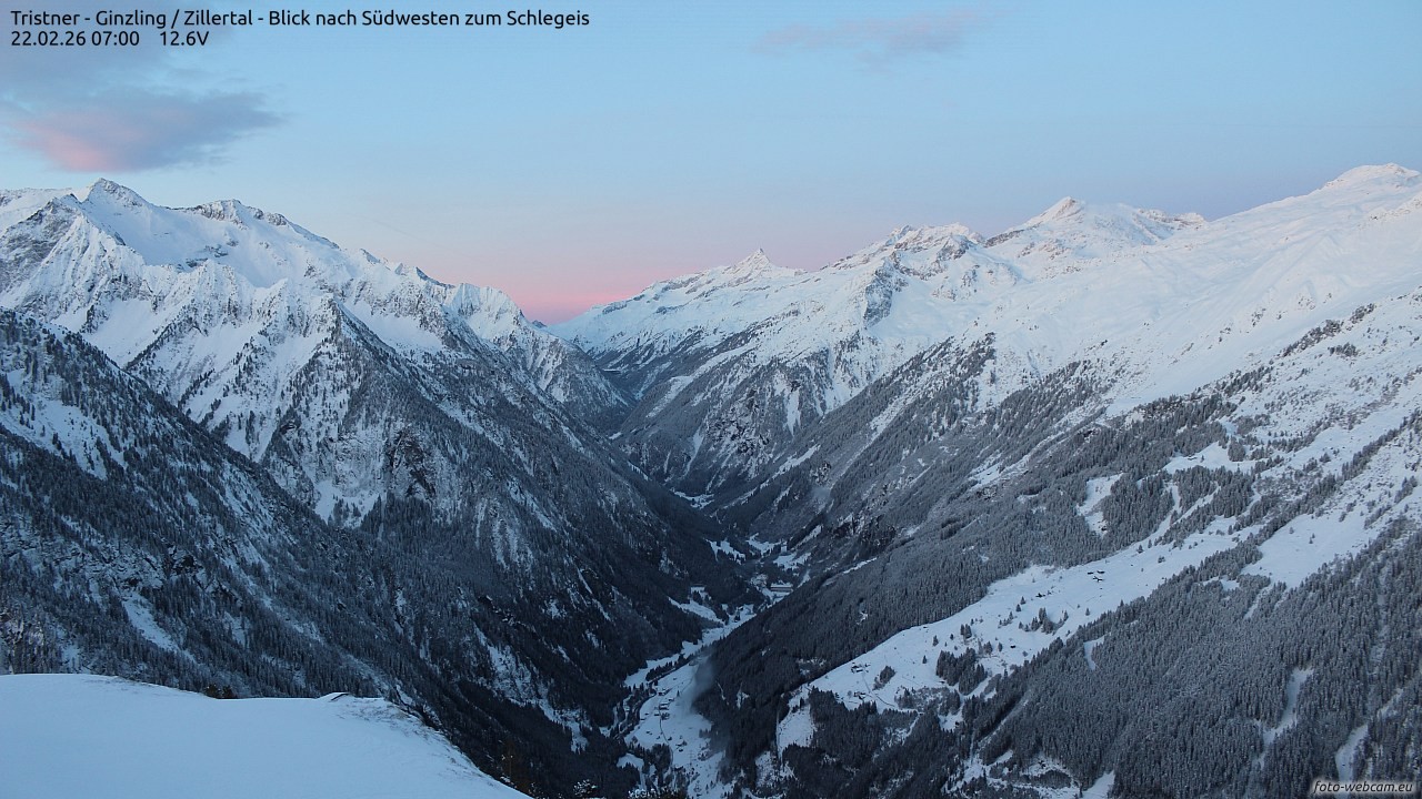 Archiv Foto Webcam Tristner/ Zillertal - Blick zum Grinberg