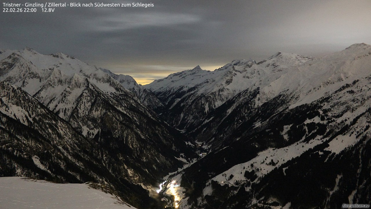 Archiv Foto Webcam Tristner/ Zillertal - Blick zum Grinberg