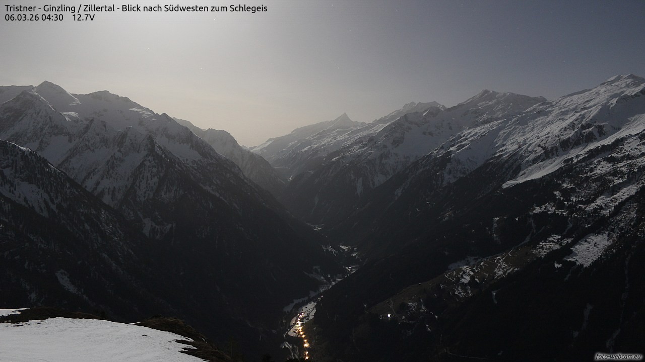 Archiv Foto Webcam Tristner/ Zillertal - Blick zum Grinberg