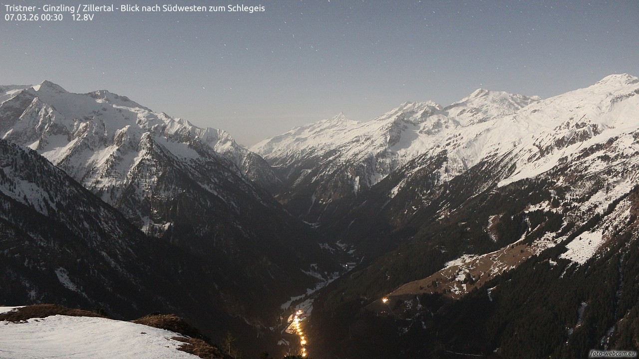 Archiv Foto Webcam Tristner/ Zillertal - Blick zum Grinberg