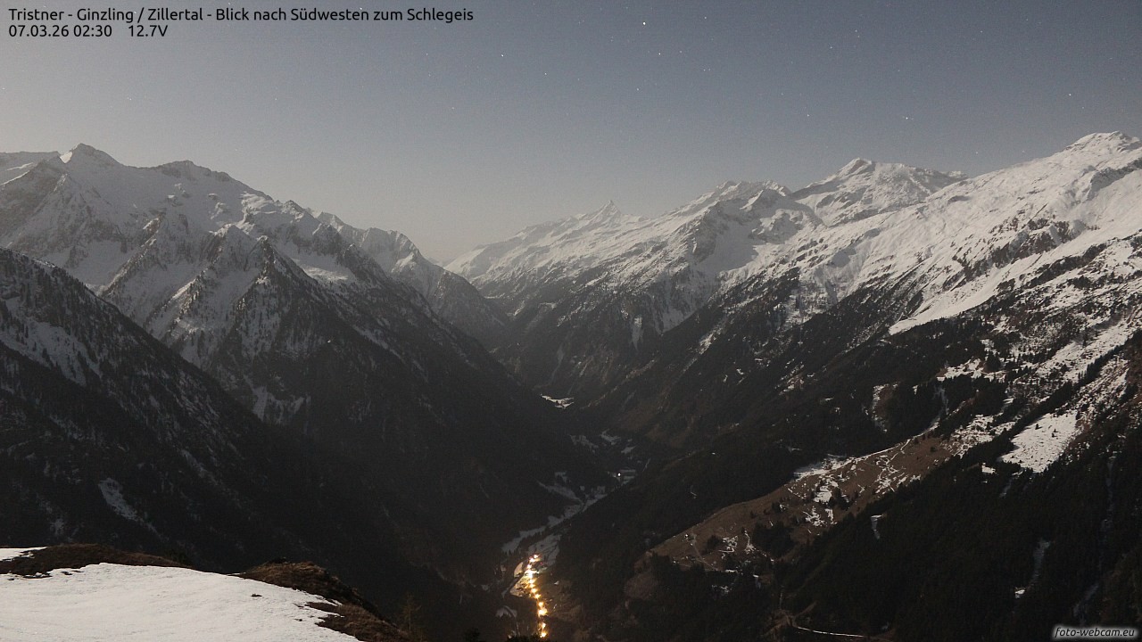 Archiv Foto Webcam Tristner/ Zillertal - Blick zum Grinberg