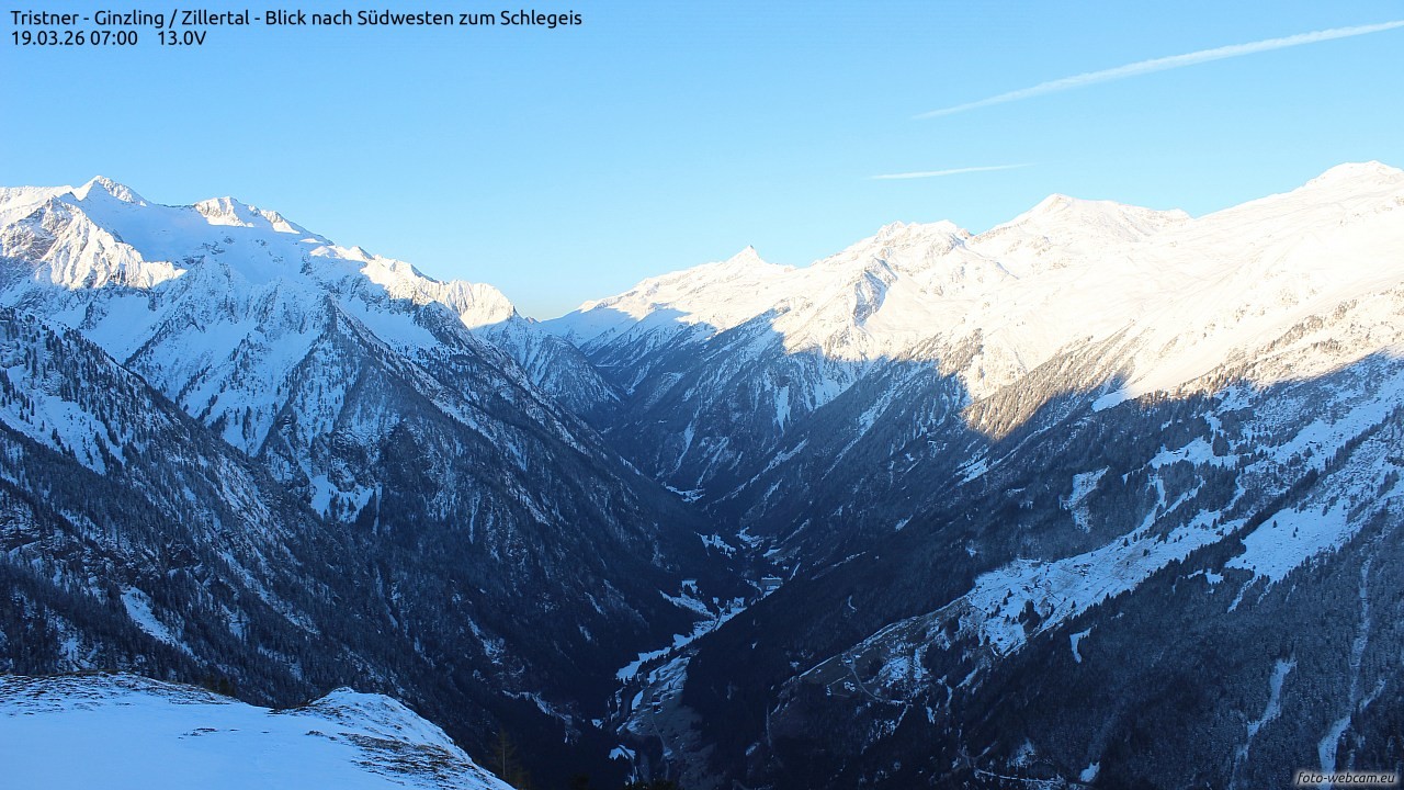 Archiv Foto Webcam Tristner/ Zillertal - Blick zum Grinberg