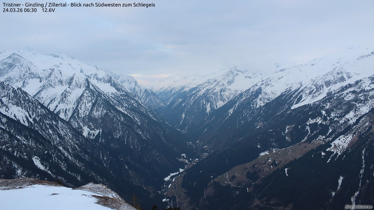 Archiv Foto Webcam Tristner/ Zillertal - Blick zum Grinberg