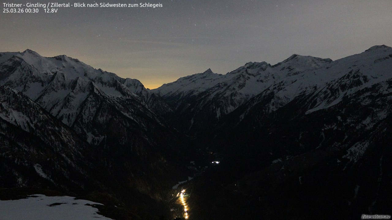 Archiv Foto Webcam Tristner/ Zillertal - Blick zum Grinberg