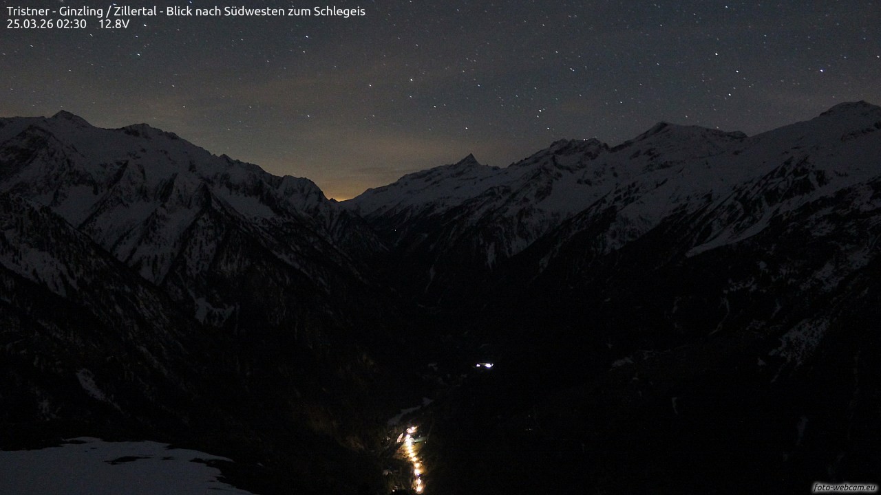 Archiv Foto Webcam Tristner/ Zillertal - Blick zum Grinberg