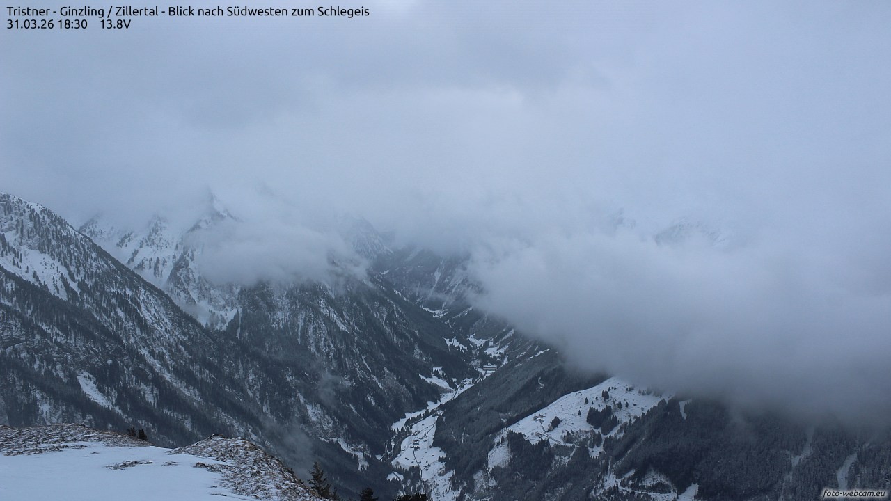 Archiv Foto Webcam Tristner/ Zillertal - Blick zum Grinberg
