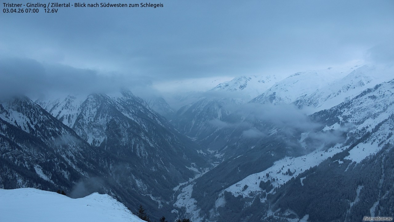Archiv Foto Webcam Tristner/ Zillertal - Blick zum Grinberg