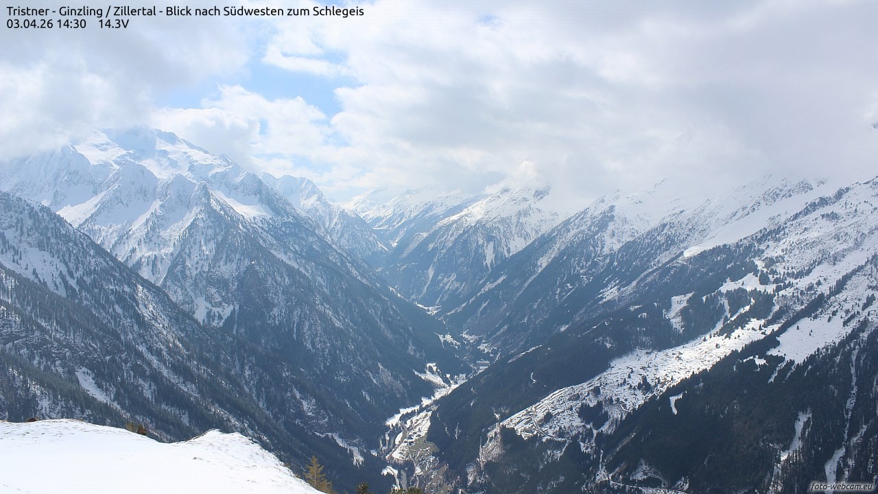Archiv Foto Webcam Tristner/ Zillertal - Blick zum Grinberg