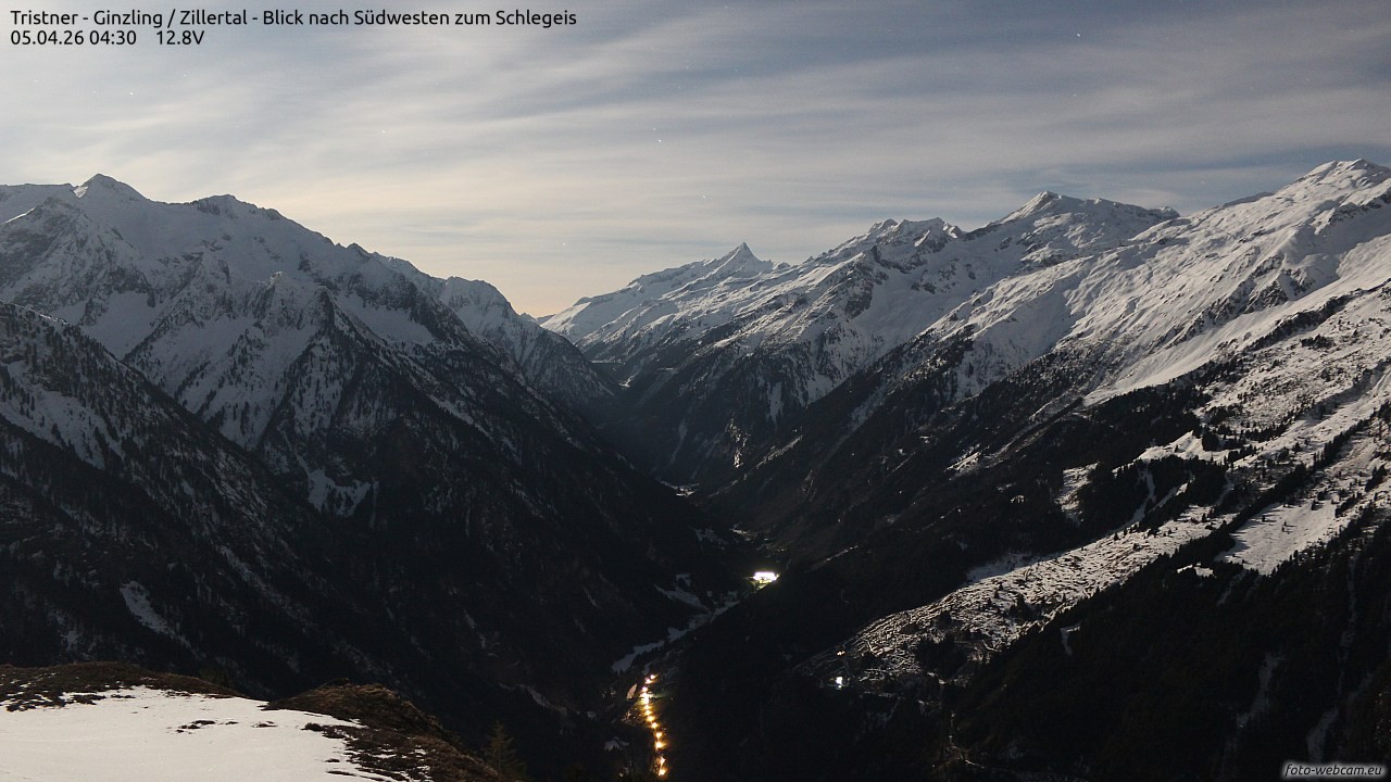 Archiv Foto Webcam Tristner/ Zillertal - Blick zum Grinberg