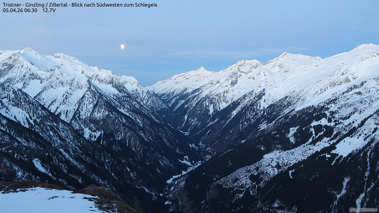 Archiv Foto Webcam Tristner/ Zillertal - Blick zum Grinberg