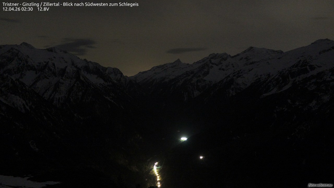 Archived image Webcam Tristner/ Zillertal - View to Grinberg