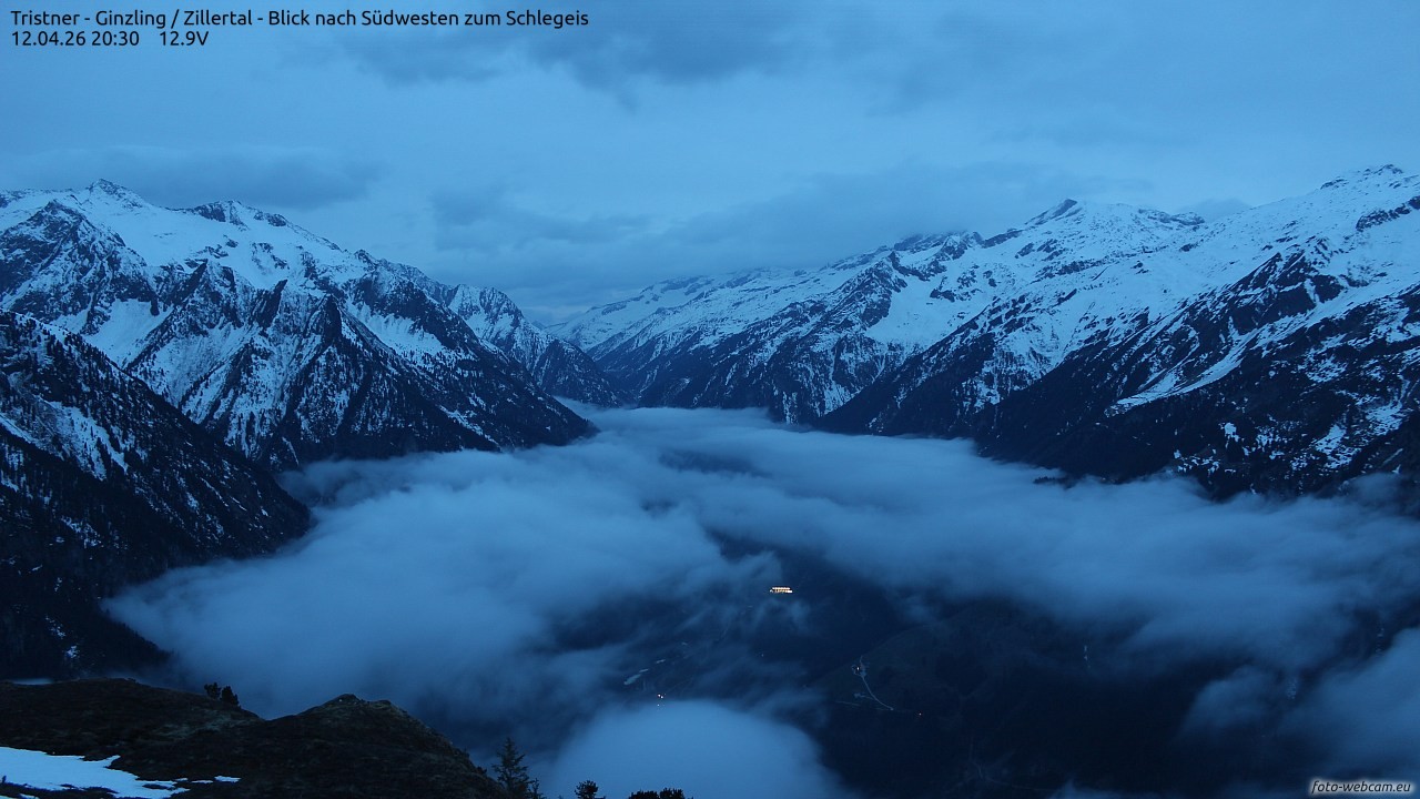 Archived image Webcam Tristner/ Zillertal - View to Grinberg