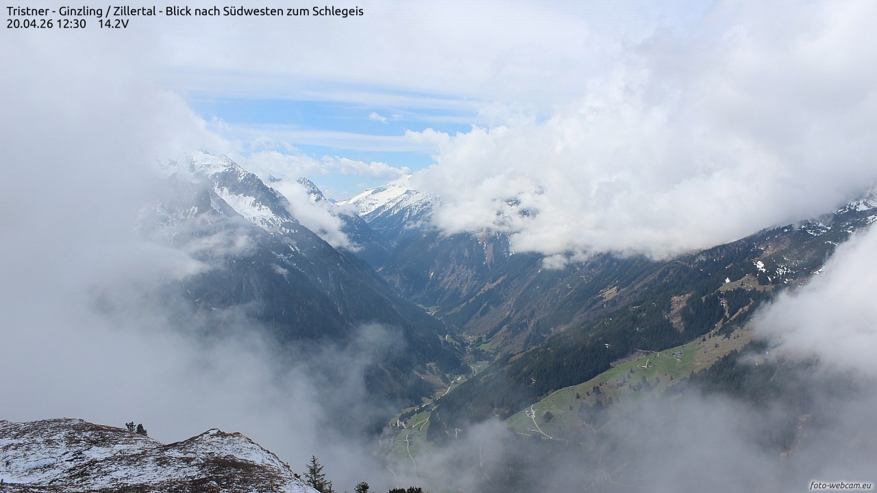Archiv Foto Webcam Tristner/ Zillertal - Blick zum Grinberg