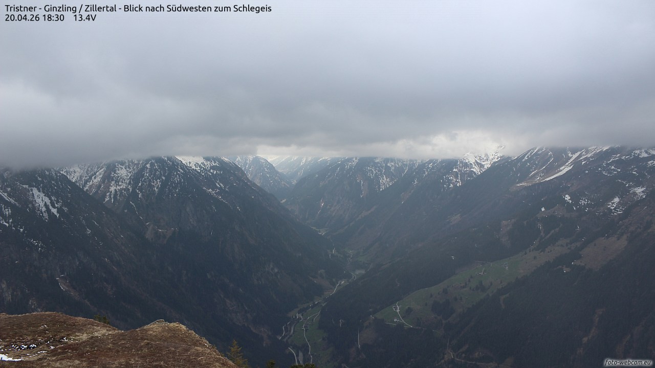 Archiv Foto Webcam Tristner/ Zillertal - Blick zum Grinberg