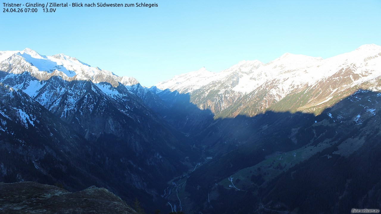 Archiv Foto Webcam Tristner/ Zillertal - Blick zum Grinberg