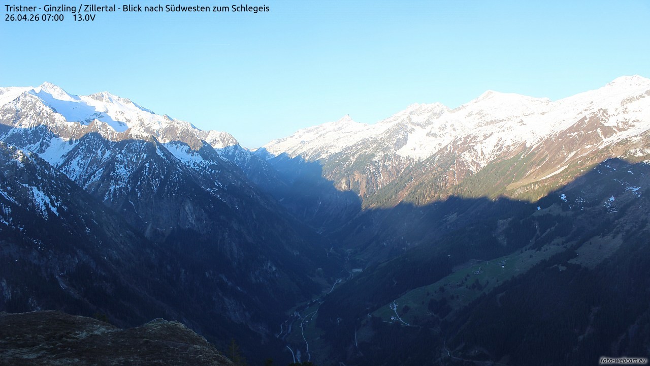 Archiv Foto Webcam Tristner/ Zillertal - Blick zum Grinberg