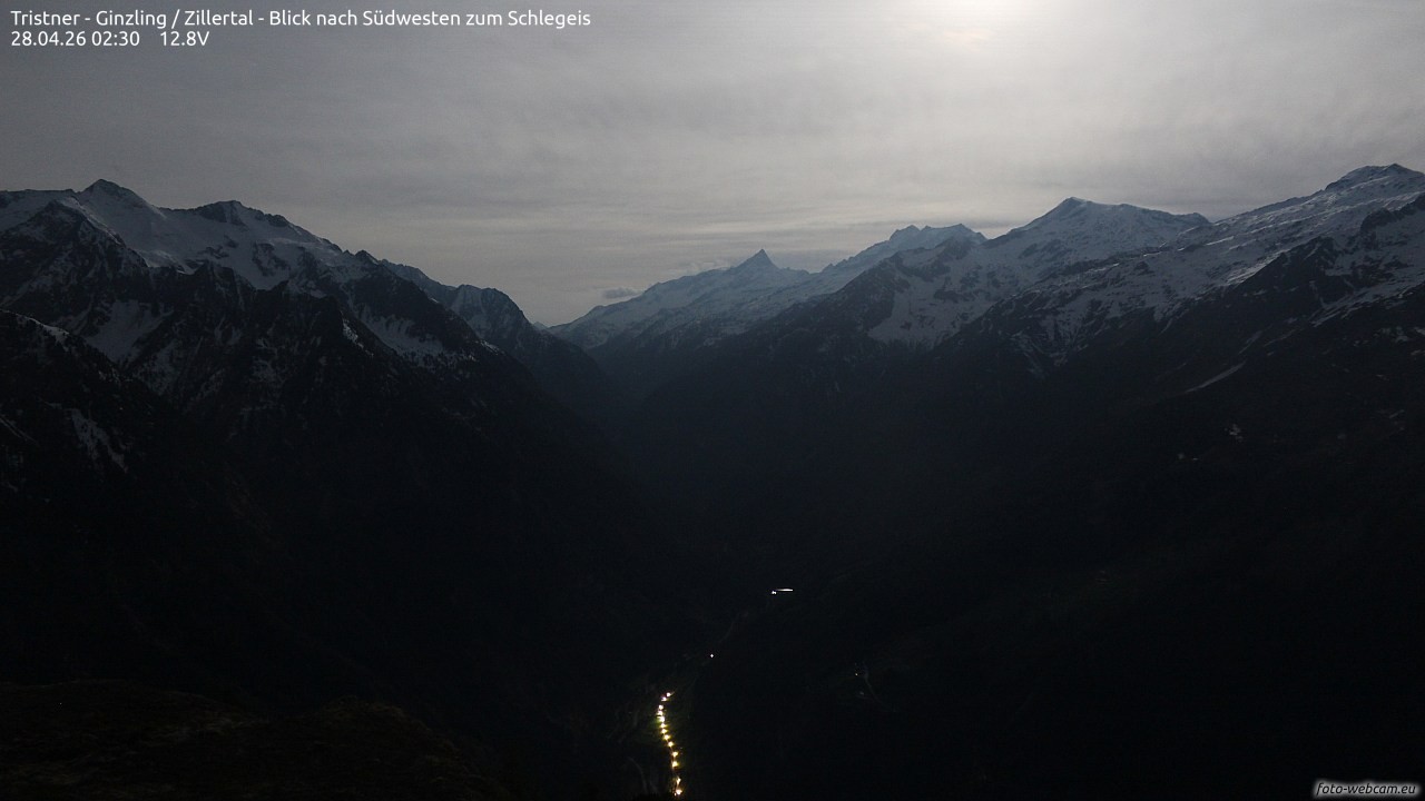 Archiv Foto Webcam Tristner/ Zillertal - Blick zum Grinberg