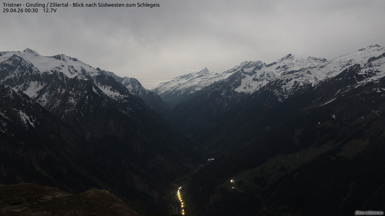 Archiv Foto Webcam Tristner/ Zillertal - Blick zum Grinberg